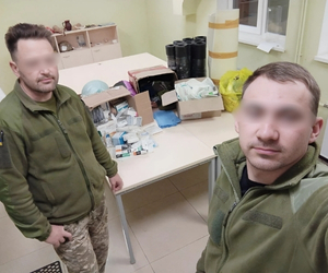 Military medics received a batch of medicines, sleeping mats, and other essential supplies